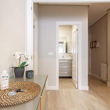 Vivienda Turistica De Prestancia Junto A La Ria De Nervion Бильбао